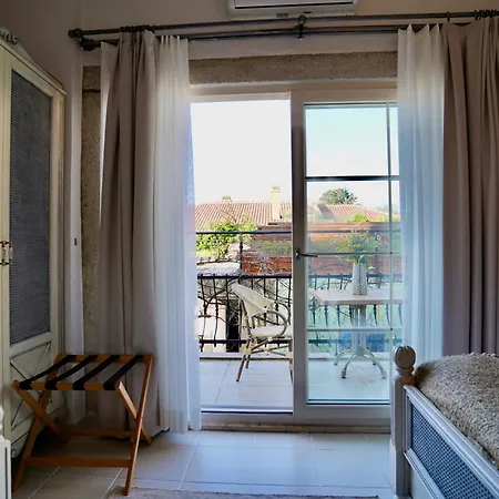 Cumbalica Flora Ξενοδοχείο