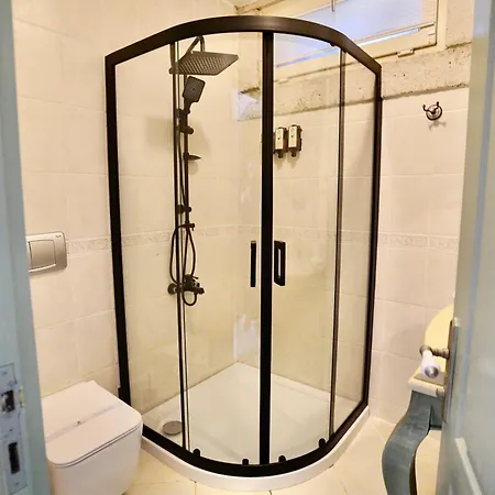 Cumbalica Flora Ξενοδοχείο *