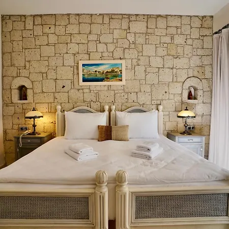 Hotel Cumbalica Flora *