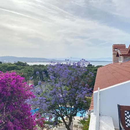 Cumbalica Flora Hotel Çeşme