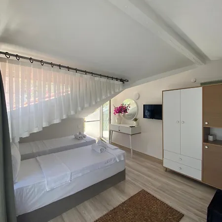 Hotel Cumbalica Flora