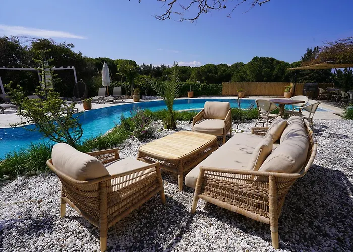 Cumbalica Flora فندق Çeşme