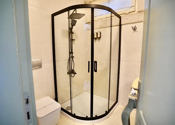 Cumbalica Flora فندق *