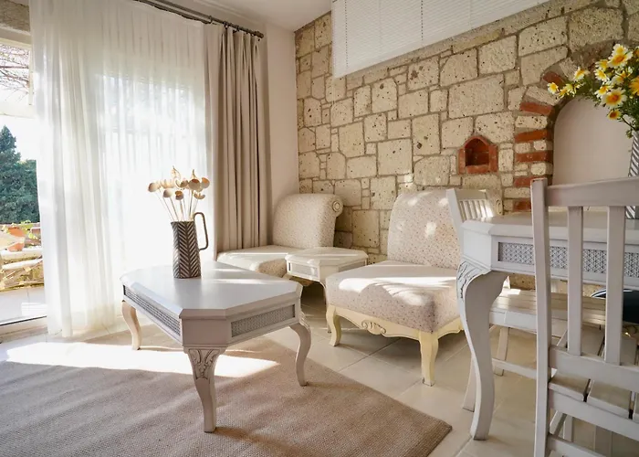 Cumbalica Flora * Çeşme