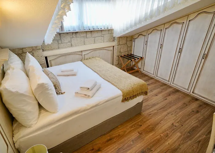 فندق Cumbalica Flora *