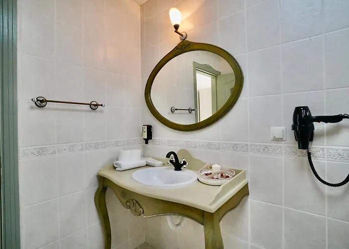 فندق Cumbalica Flora *