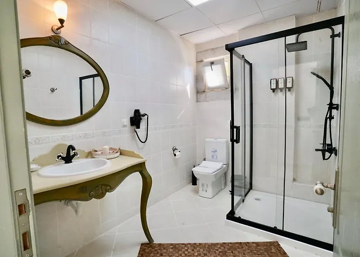 فندق Cumbalica Flora Çeşme