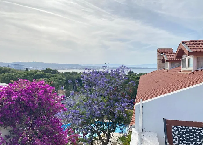 Cumbalica Flora فندق Çeşme