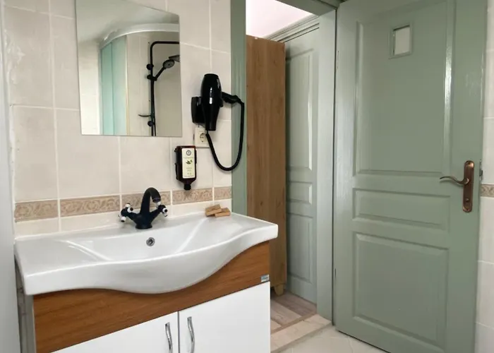 Cumbalica Flora فندق